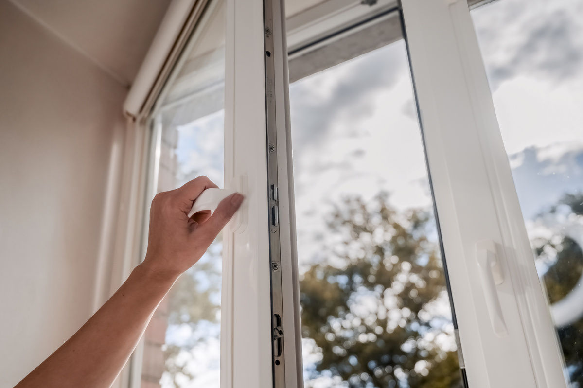 6 Ways to Insulate Your Windows